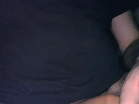 Snapshot of vox77 chatting on November 5, 2025, 5:16 pm vox77 online show from November 5, 2025, 5:16 pm