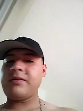LaloLuxury online show from July 18, 2026, 8:17 pm