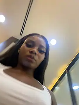 Snapshot of prettyannabella__ chatting on July 22, 2026, 9:11 am prettyannabella online show from July 22, 2026, 9:11 am