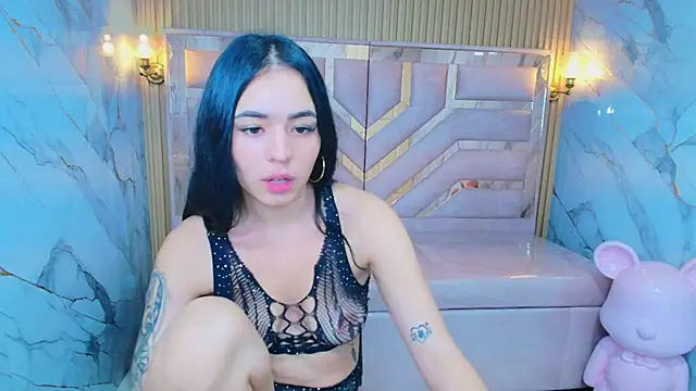 Snapshot of maleja_r chatting on July 21, 2026, 8:21 pm maleja r online show from July 21, 2026, 8:21 pm