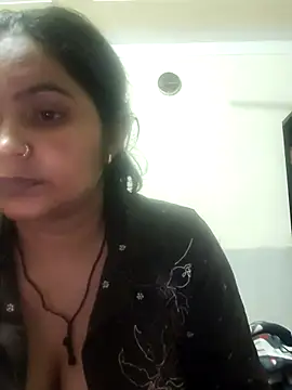 Snapshot of Curvy_Bhabhi_ chatting on July 14, 2026, 9:21 pm Curvy Bhabhi online show from July 14, 2026, 9:21 pm