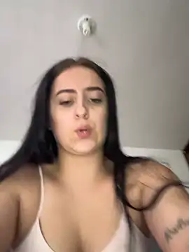 Snapshot of brenda_tilly chatting on July 21, 2026, 3:13 pm brenda tilly online show from July 21, 2026, 3:13 pm