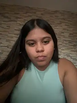 queen valki online show from August 4, 2026, 8:24 pm