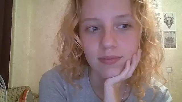 Snapshot of Ket-mis chatting on July 16, 2026, 10:29 pm Ket-mis online show from July 16, 2026, 10:29 pm