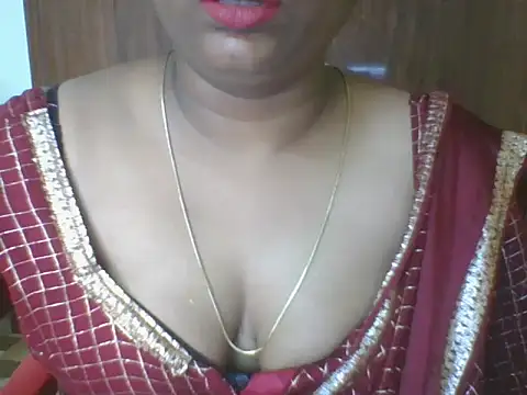 Tamil hot Shalini online show from July 22, 2026, 3:14 pm