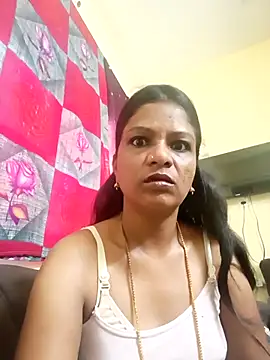 Snapshot of ashwini805057 chatting on July 19, 2026, 5:27 am ashwini805057 online show from July 19, 2026, 5:27 am