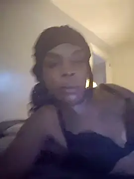 Syncereluv617 online show from July 29, 2026, 9:14 pm