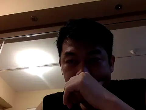 Snapshot of Buzzermand chatting on August 8, 2026, 6:59 pm Buzzermand online show from August 8, 2026, 6:59 pm