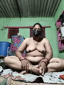 Snapshot of Hott_arushi chatting on July 26, 2026, 9:27 am Hott arushi online show from July 26, 2026, 9:27 am