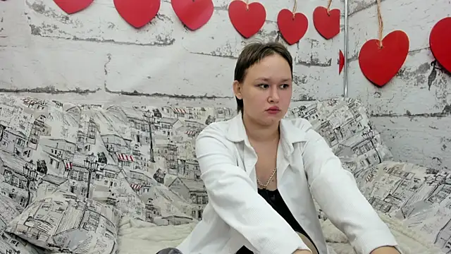 Snapshot of babe_molly chatting on July 22, 2026, 1:18 am babe molly online show from July 22, 2026, 1:18 am