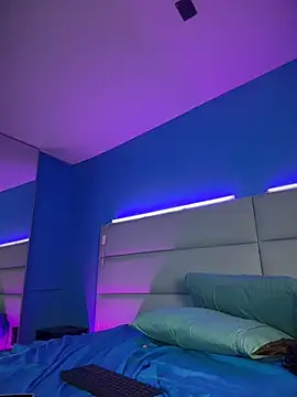 nixierose  online show from July 20, 2026, 10:39 am