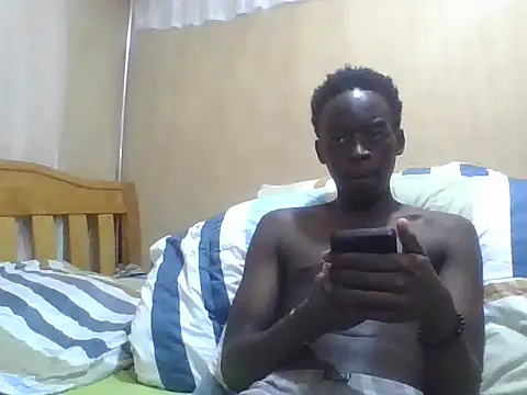 Snapshot of myles_erqt chatting on July 25, 2026, 5:30 pm myles erqt online show from July 25, 2026, 5:30 pm
