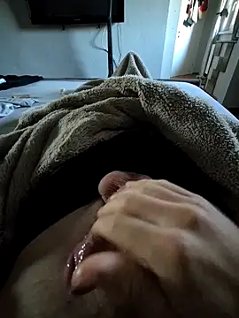 Snapshot of MrInSanIsty chatting on November 19, 2025, 7:19 am MrInSanIsty online show from November 19, 2025, 7:19 am