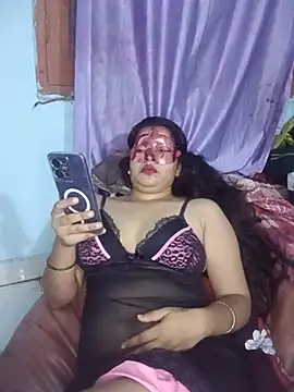 Komal hot76 online show from August 5, 2026, 5:18 pm