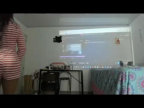 Snapshot of sofidesire19 chatting on August 7, 2026, 1:11 am sofidesire19 online show from August 7, 2026, 1:11 am