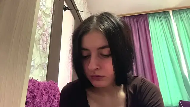 RochelleTrossbach online show from July 22, 2026, 2:52 pm