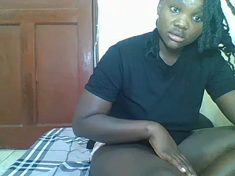 Snapshot of Darksweetberry25 chatting on July 22, 2026, 12:51 pm Darksweetberry25 online show from July 22, 2026, 12:51 pm