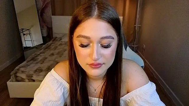 Lexy Gilbert online show from July 28, 2026, 2:13 pm