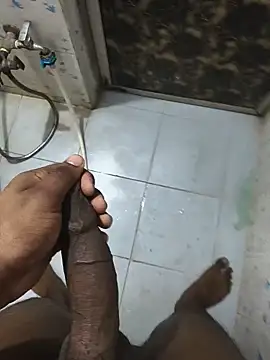 Snapshot of Roni-15 chatting on July 26, 2026, 7:48 am Roni-15 online show from July 26, 2026, 7:48 am