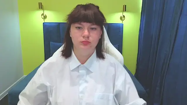 Emilly Morgan online show from July 24, 2026, 4:08 am
