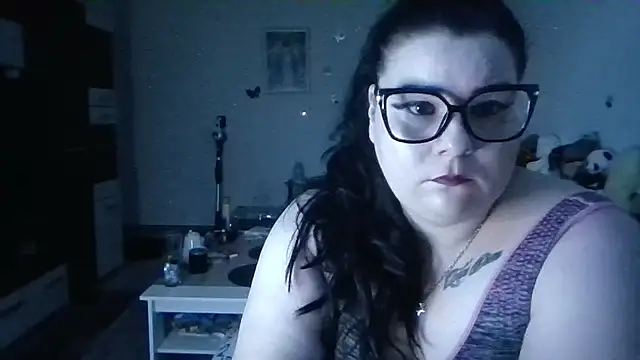 Snapshot of RosseDilan chatting on July 24, 2026, 7:10 pm RosseDilan online show from July 24, 2026, 7:10 pm