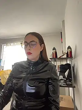 valery mistress online show from July 28, 2026, 3:21 pm