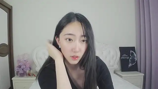 Snapshot of VeronicaDaugherty chatting on July 25, 2026, 9:06 am VeronicaDaugherty online show from July 25, 2026, 9:06 am