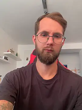 marek55cz online show from July 24, 2026, 5:20 pm