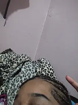 pretinha folgosa online show from July 30, 2026, 10:58 am