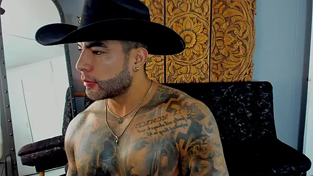 Aaron Vega online show from August 3, 2026, 1:50 pm