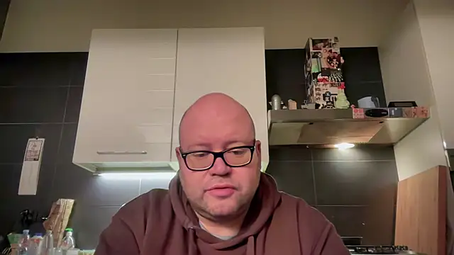 theitalianbear online show from February 27, 2025, 12:25 am