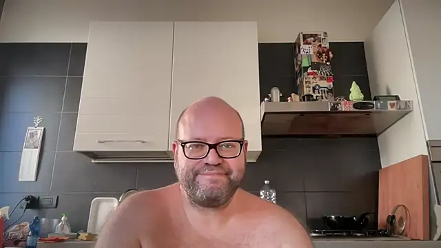 theitalianbear online show from September 18, 2025, 2:53 pm