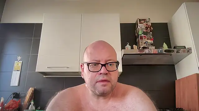 theitalianbear online show from June 23, 2026, 4:27 pm