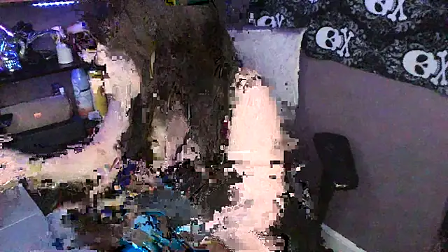 Maddiivy6996 online show from April 4, 2026, 10:55 am