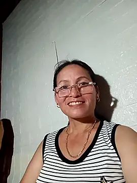 Snapshot of Play-fun chatting on July 30, 2026, 4:22 am Play-fun online show from July 30, 2026, 4:22 am