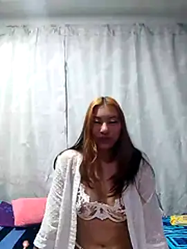 Snapshot of flor_bonita325 chatting on July 29, 2026, 2:55 am flor bonita325 online show from July 29, 2026, 2:55 am