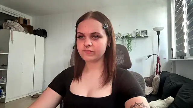 Snapshot of AbbyWet chatting on July 28, 2026, 12:48 pm AbbyWet online show from July 28, 2026, 12:48 pm