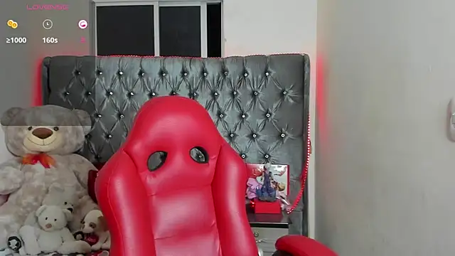 mrloganfuck1 online show from May 6, 2026, 6:39 am