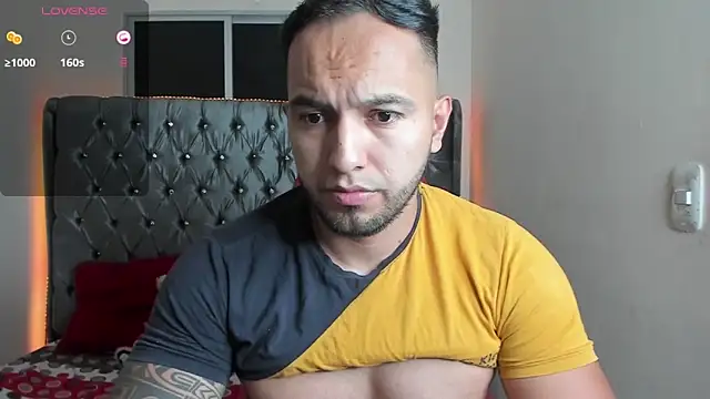 mrloganfuck1 online show from June 6, 2026, 5:34 am