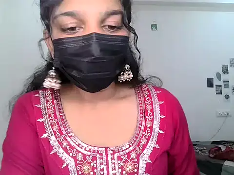 TANNU SONI  online show from August 3, 2026, 9:26 am