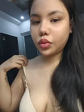 Snapshot of -Hahidi- chatting on July 30, 2026, 5:12 pm -Hahidi- online show from July 30, 2026, 5:12 pm