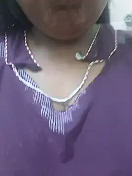 Snapshot of tamilfathima chatting on August 3, 2026, 11:27 am tamilfathima online show from August 3, 2026, 11:27 am