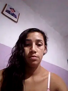 Snapshot of marce564 chatting on August 5, 2026, 11:43 pm marce564 online show from August 5, 2026, 11:43 pm