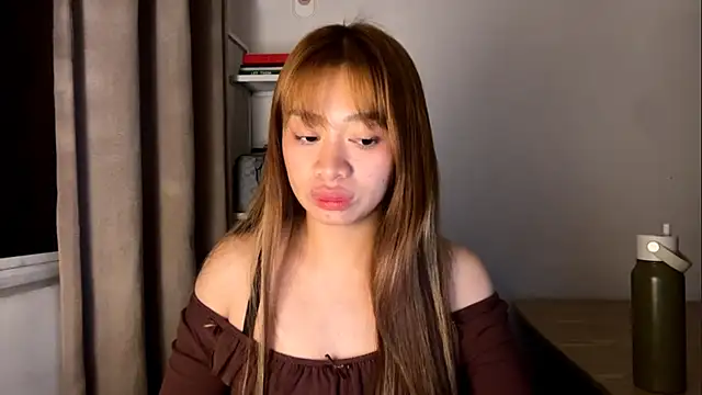 Snapshot of LuettaShamlin chatting on August 2, 2026, 3:10 pm LuettaShamlin online show from August 2, 2026, 3:10 pm