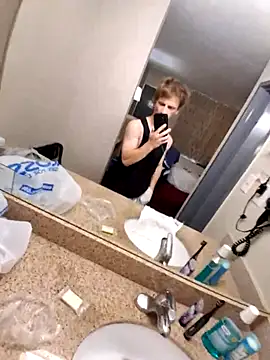 ColtonHungBigz online show from July 31, 2026, 6:16 pm