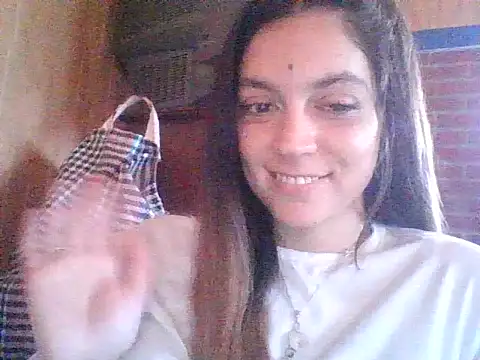 jennnsssex online show from August 4, 2026, 7:51 pm