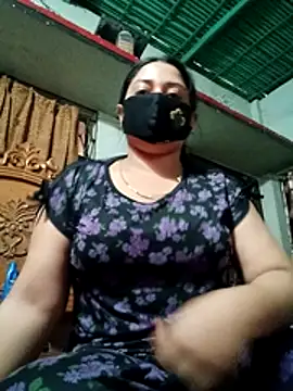 Snapshot of Faria_010 chatting on August 3, 2026, 2:08 am Faria 010 online show from August 3, 2026, 2:08 am
