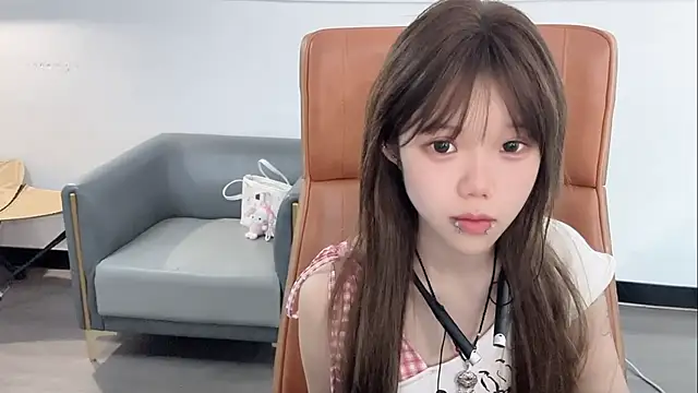 xiaoting-baby online show from August 5, 2026, 9:14 am