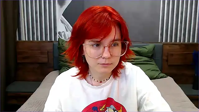 Snapshot of Avrora_Vance chatting on August 5, 2026, 5:45 am Avrora Vance online show from August 5, 2026, 5:45 am