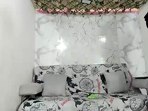 Alexander hot  online show from August 7, 2026, 1:17 pm